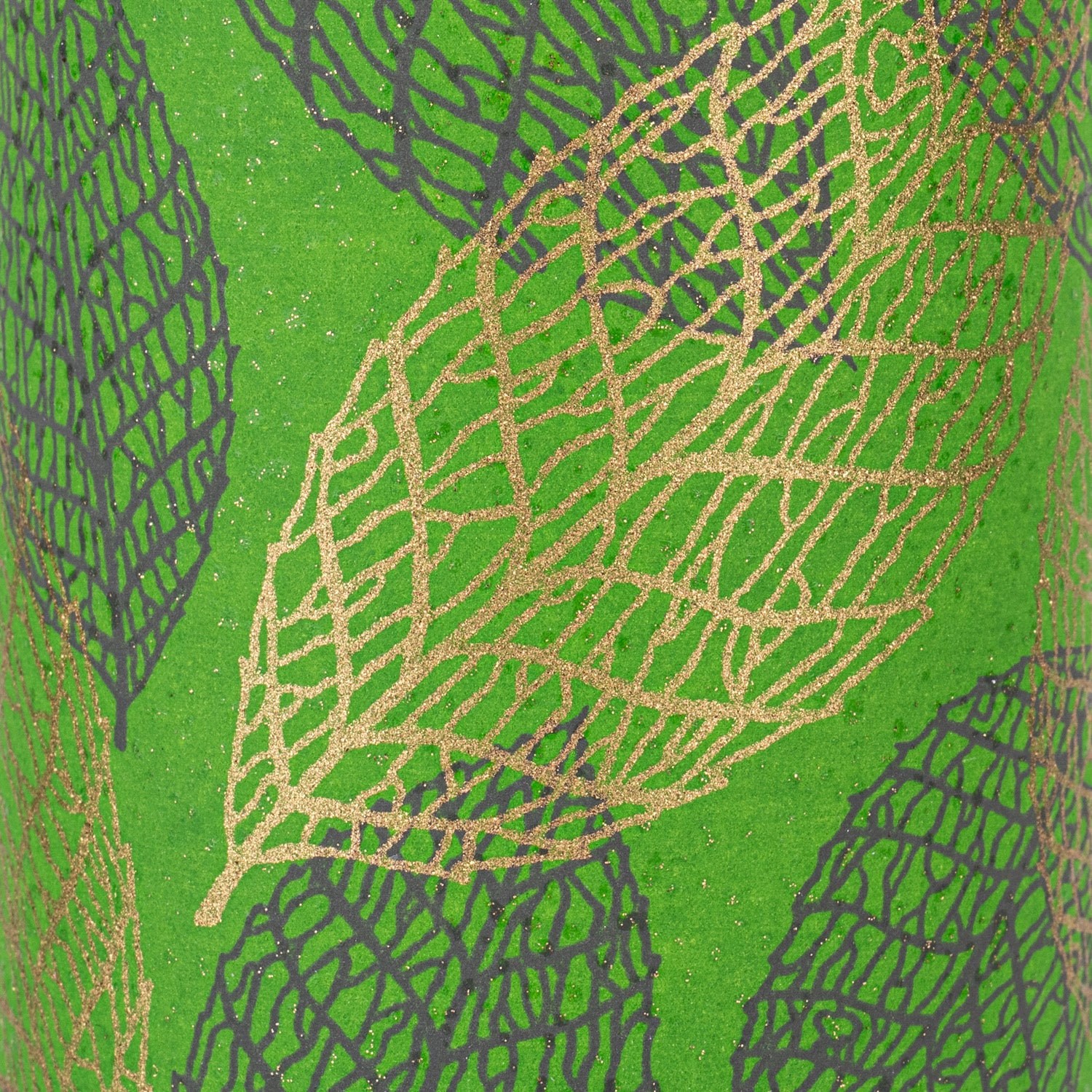 Bright Green Leaf Premium Japanese Tea Caddy detail