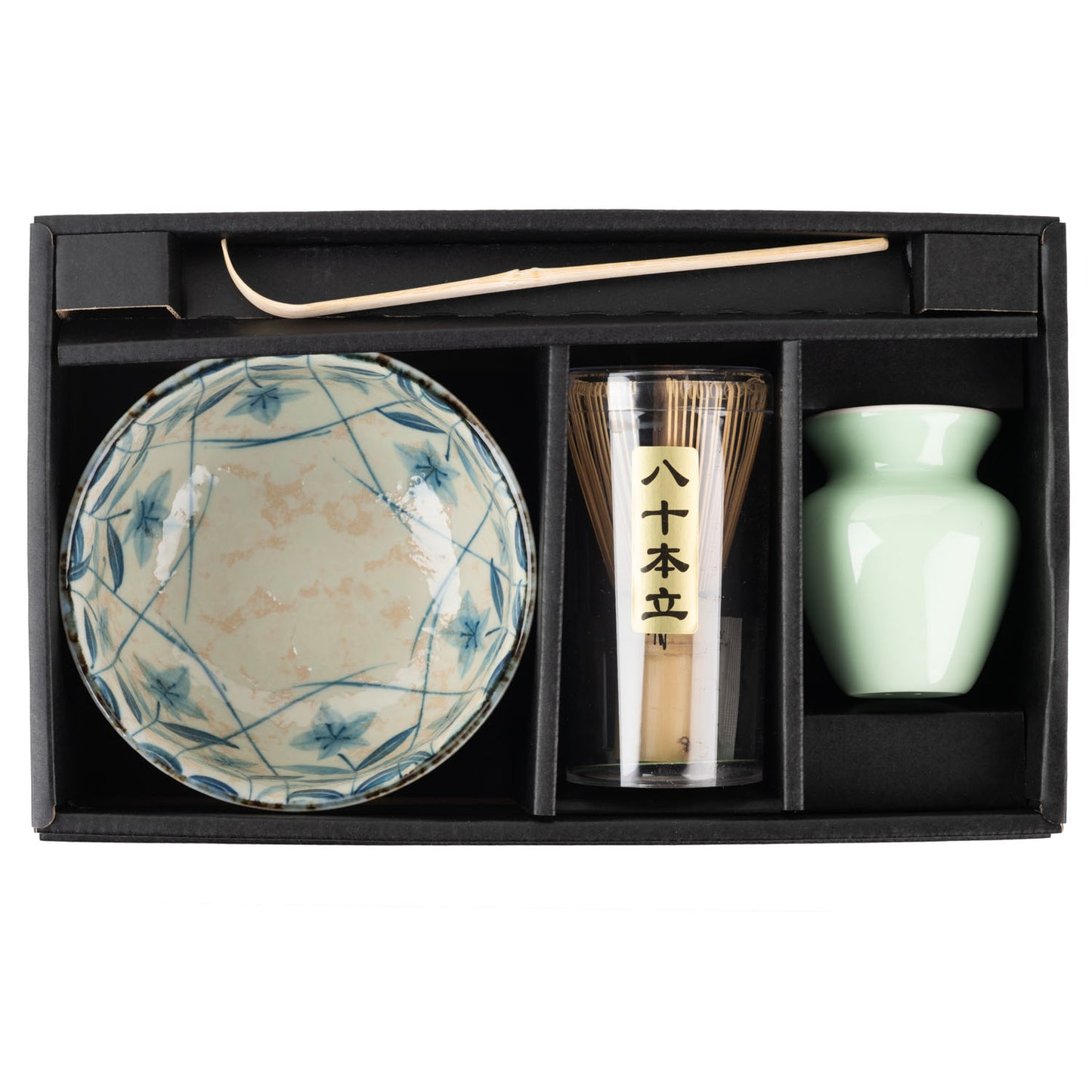 Kikyo Japanese Matcha Tea Bowl Gift Set in gift box