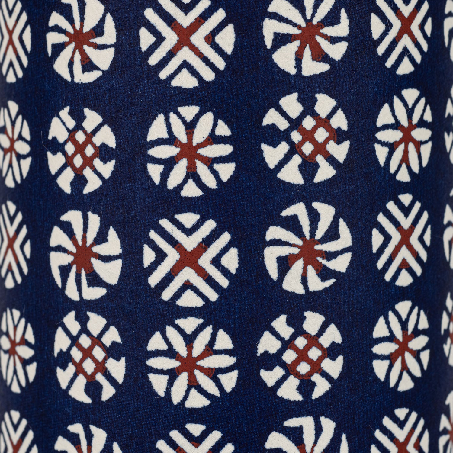 Kurashiki Japanese Tea Caddy detail