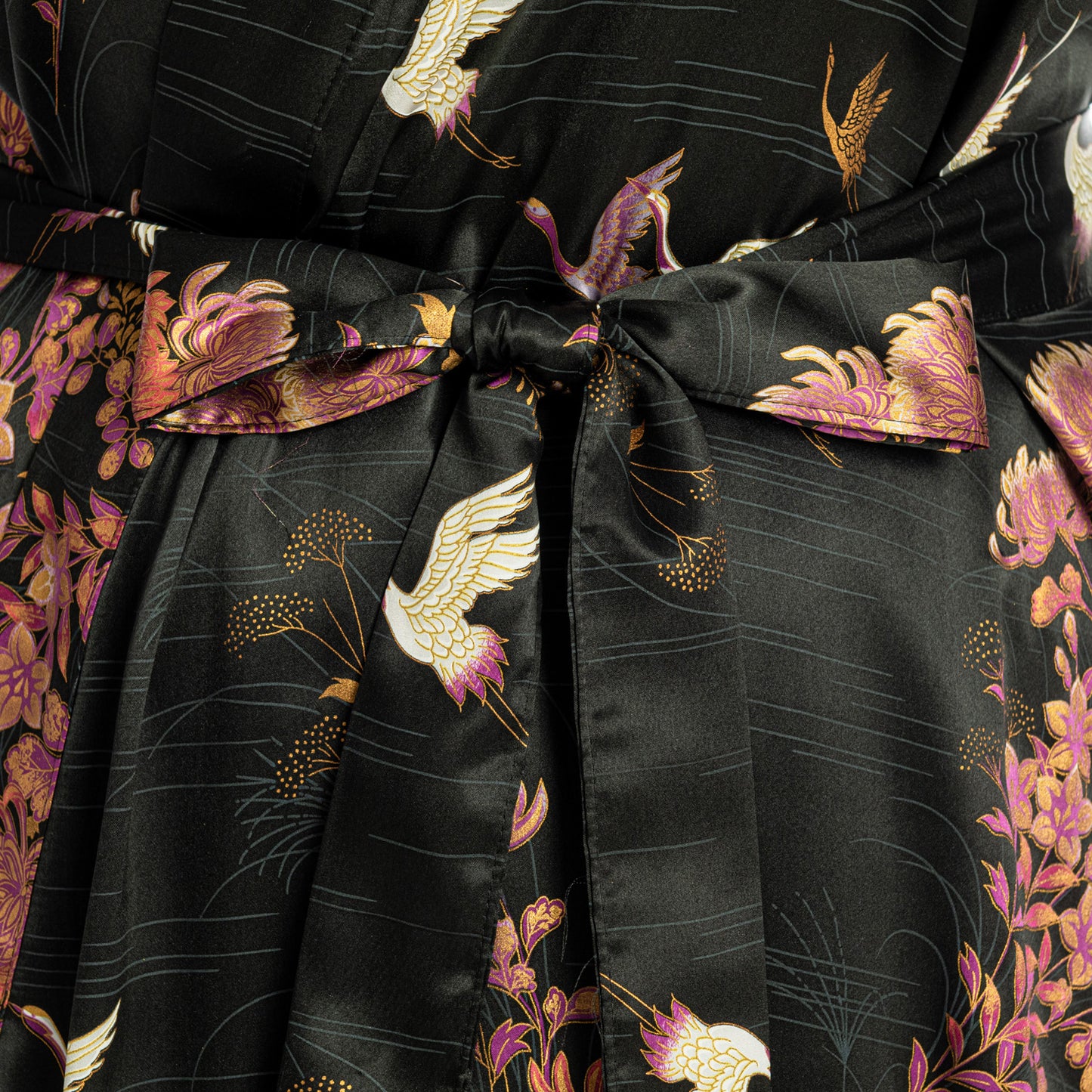 Silk Crane and Chrysanthemum Long Black Yukata XL