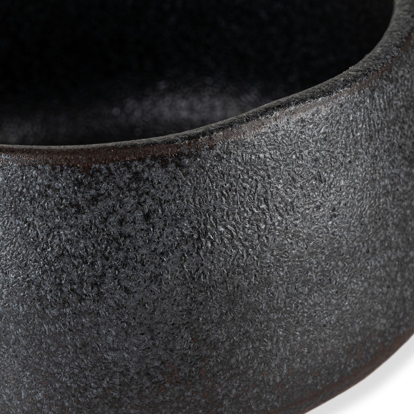 Black Kessho Premium Japanese Matcha Tea Bowl detail
