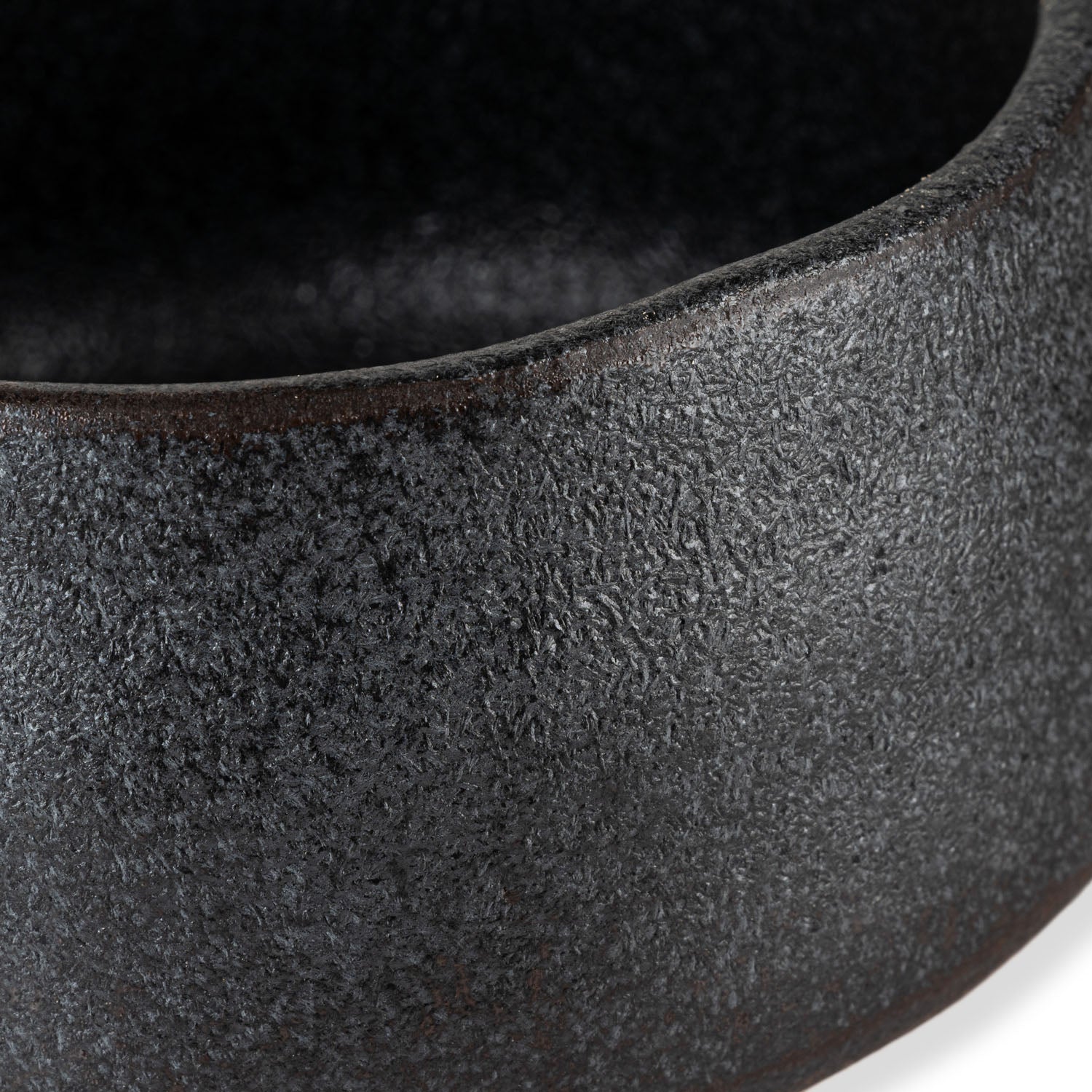 Black Kessho Premium Japanese Matcha Tea Bowl detail