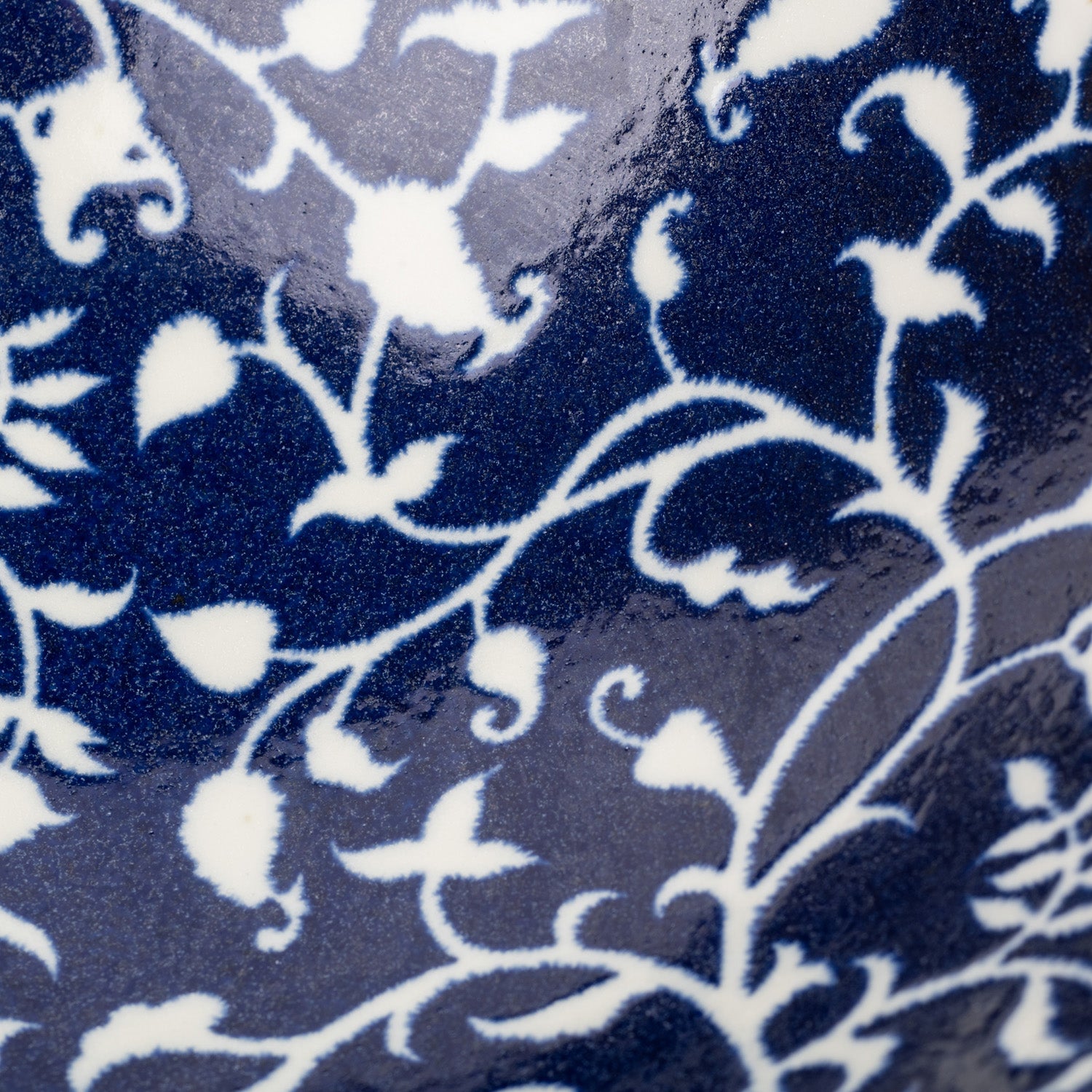 Indigo Blue and White Floral Large Japanese Serving Bowl detail