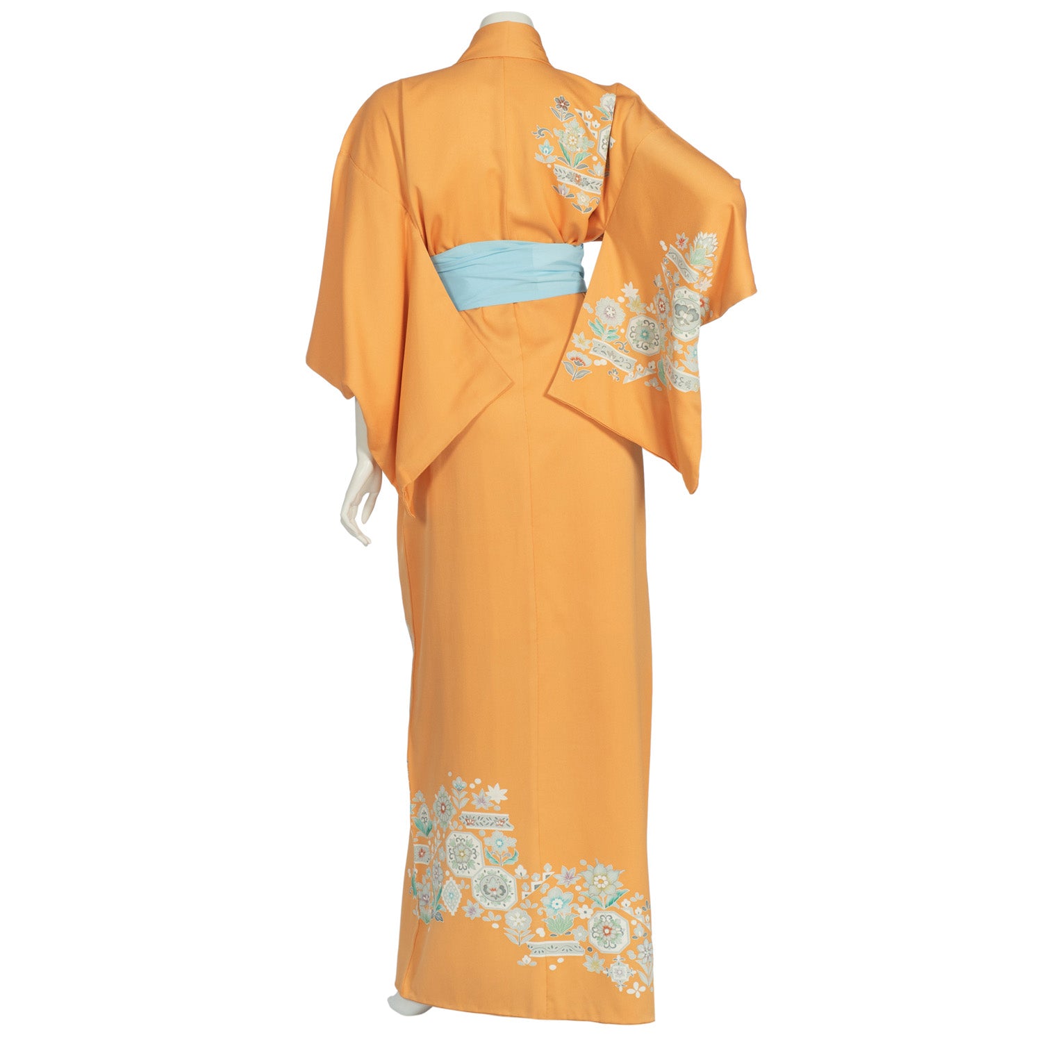 Okayama Vintage Japanese Silk Kimono back