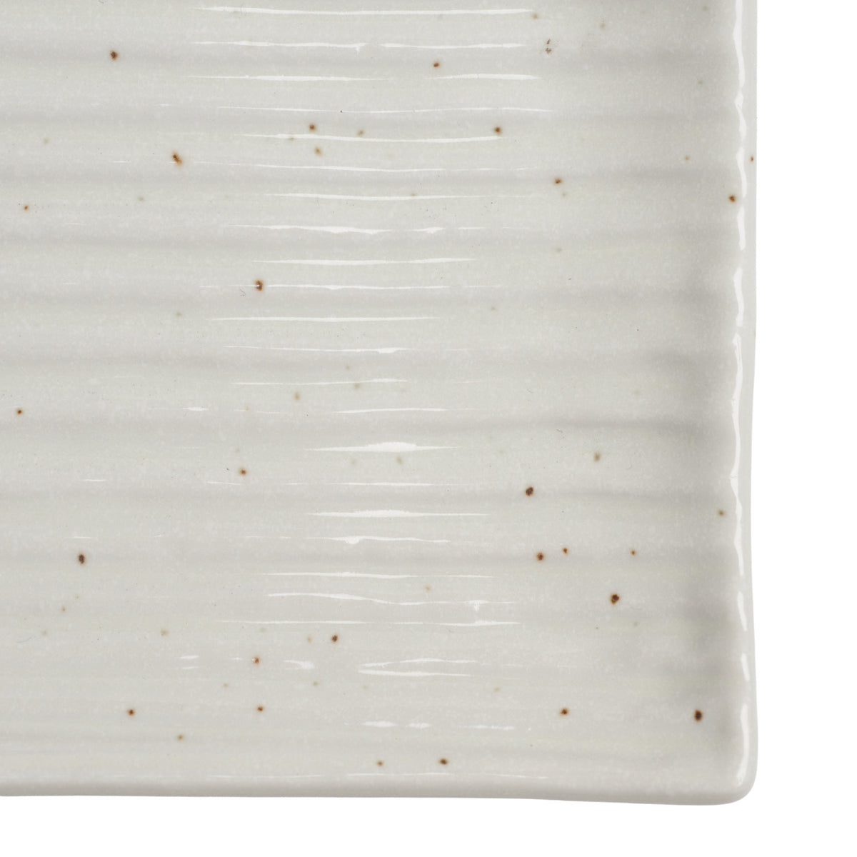 Shinogi White Ribbed Japanese Ceramic Plate detail