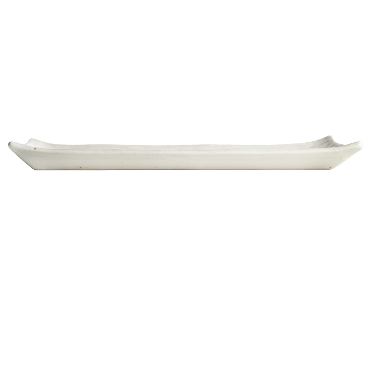 Shinogi White Ribbed Japanese Ceramic Plate side
