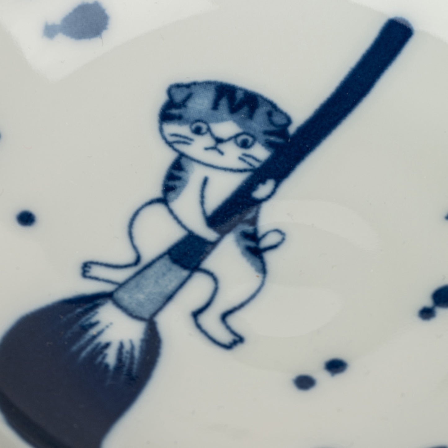 Someneko Cat with Brush Japanese Small Bowl detail