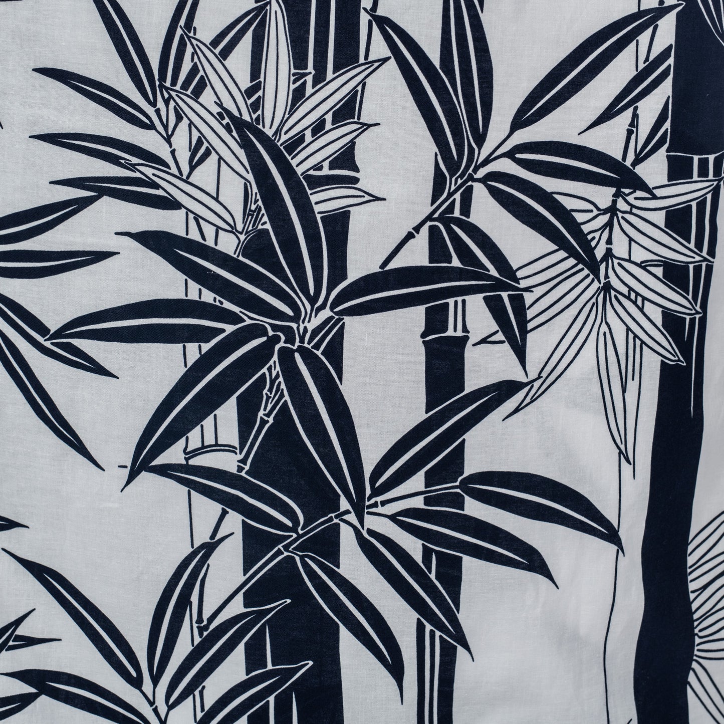 White and Navy Bamboo Japanese Cotton Kimono detail