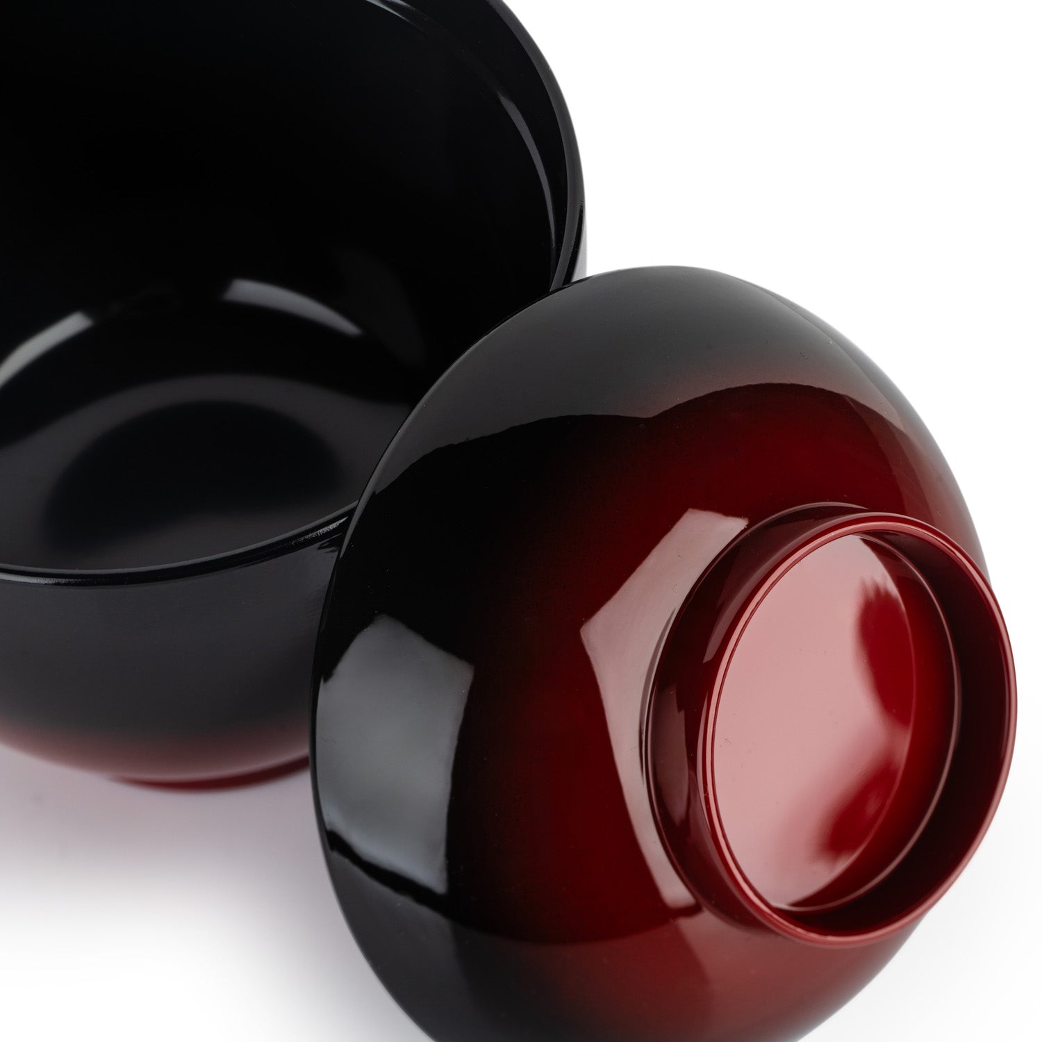Yamato Small Japanese Lacquer Miso Bowl and Lid detail
